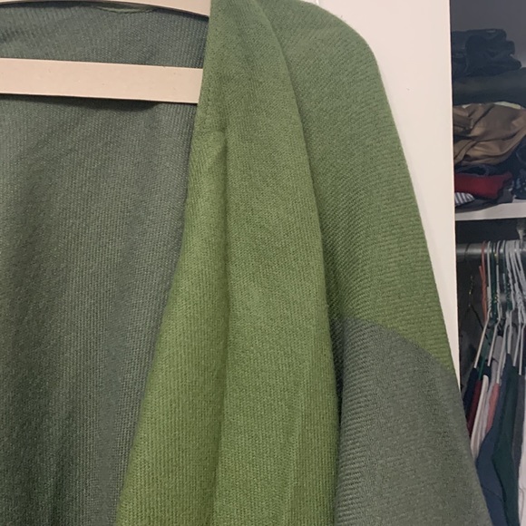 Soft open cardigan, purchased from Mendocino - Picture 3 of 4